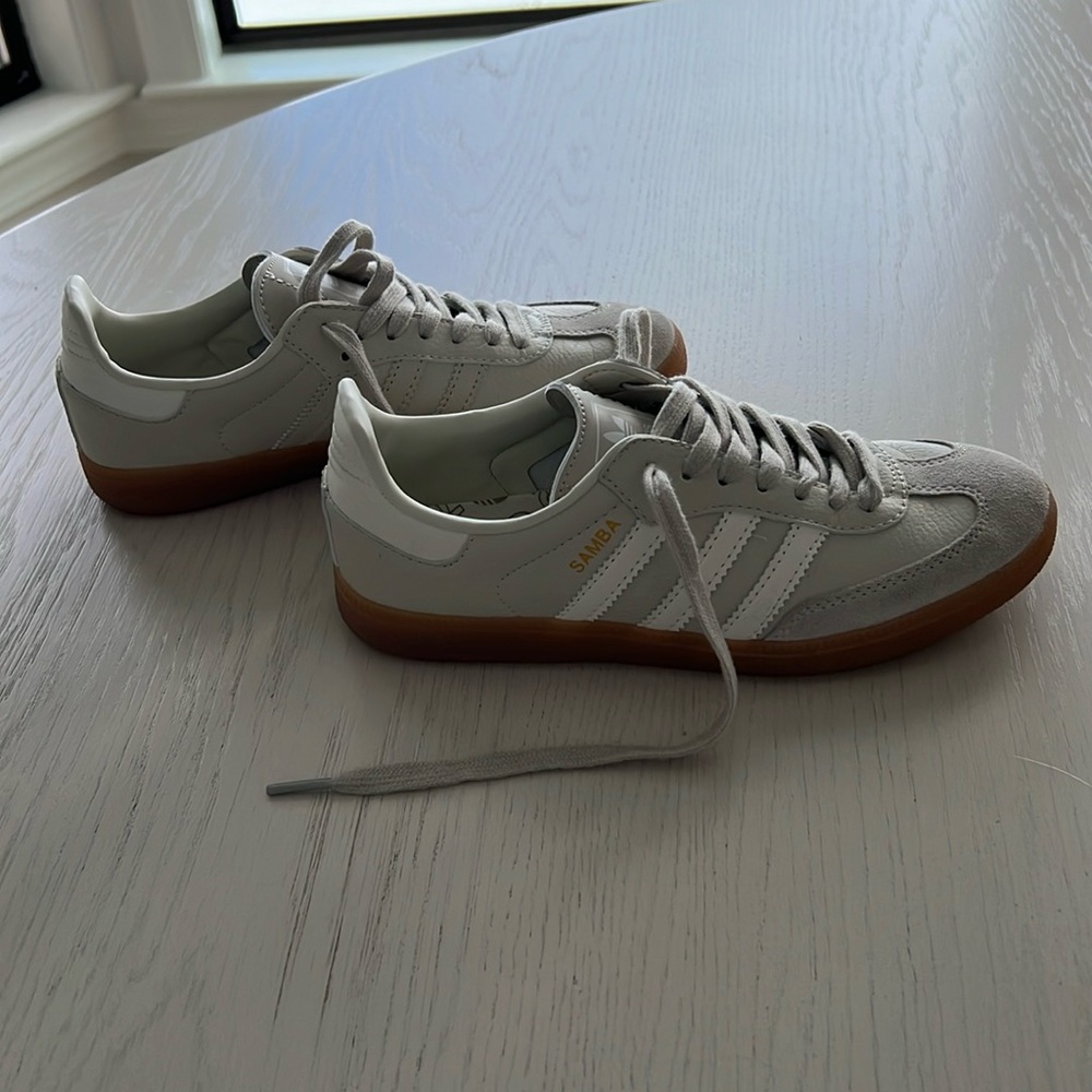 Adidas sambas